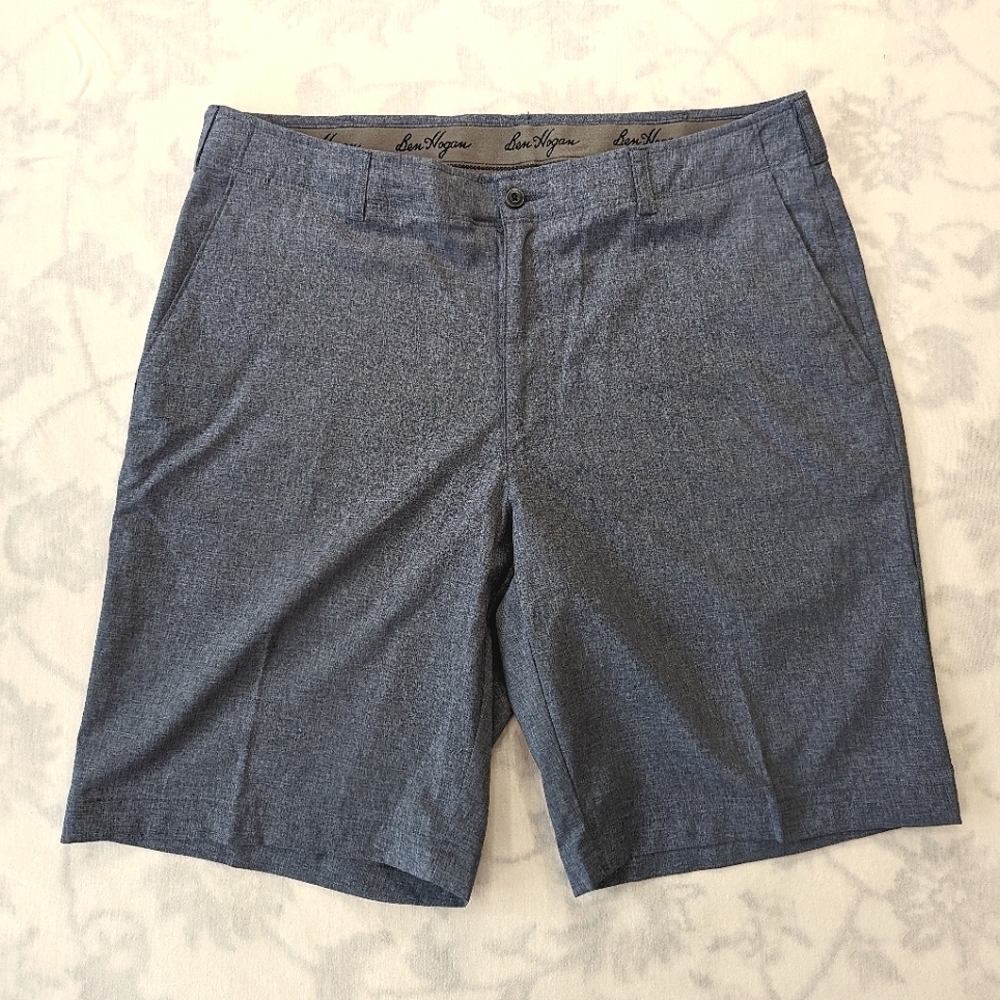 Ben Hogan Casual Golf Shorts Men's Size 38 Flat Front Blue